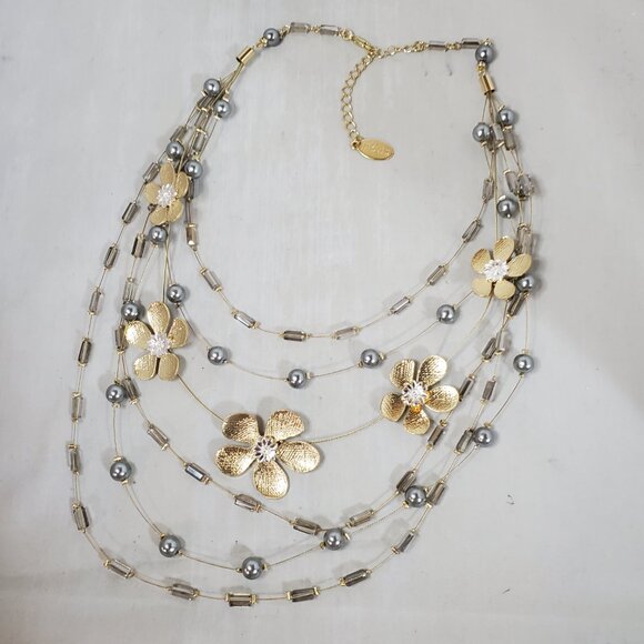 Ali Khan gold-toned multi-strand necklace featuring six layers - Picture 7 of 9